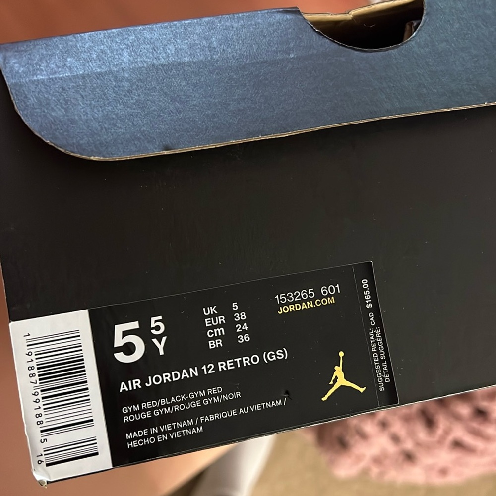 AIR Jordan Retro 12’s (Gym Red)❤️ - Picture 3 of 6